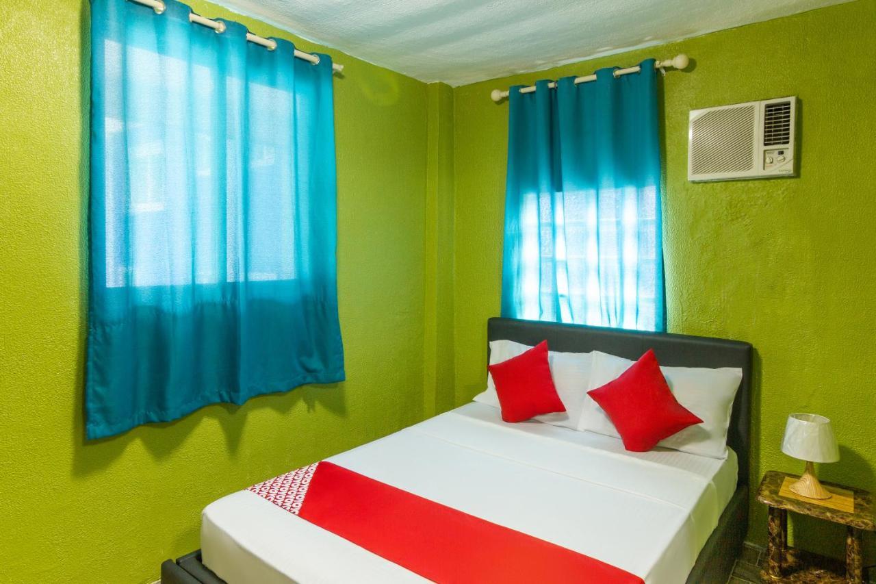 Resort Cebu Liloan Exterior photo